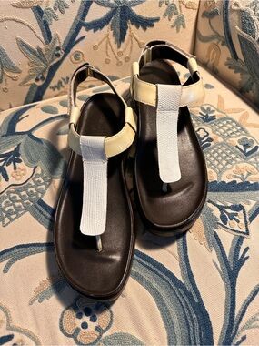 Donald J Pliner Felice Sandals. Size 7.5